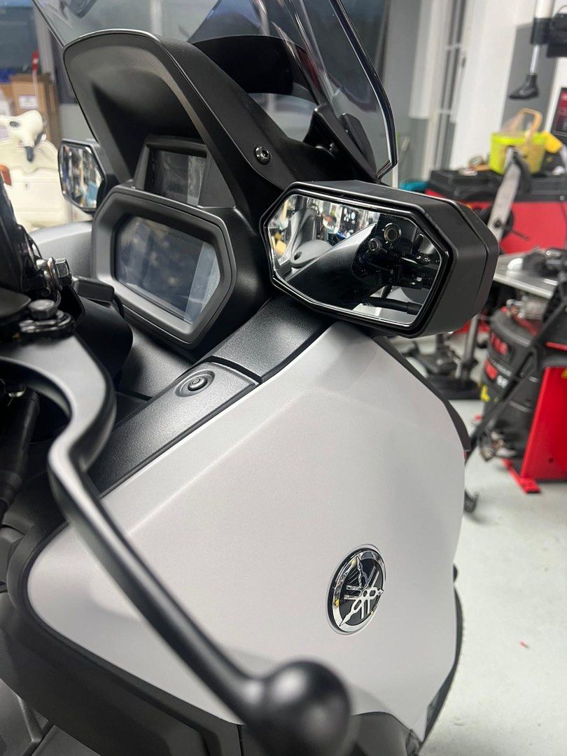 Yamaha VRX Side Mirror – XMAX V2